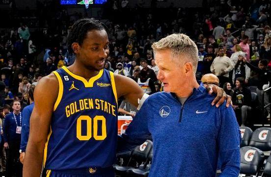 网站入口-库明加苦等续约而不得 科尔出面安抚爱徒情绪